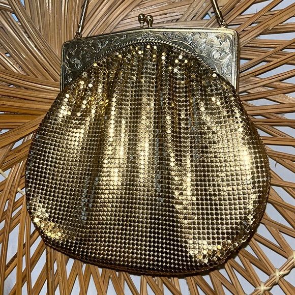 Whiting and Davis Vintage Mesh Bag - Clasp Top - Gold - Picture 1 of 9